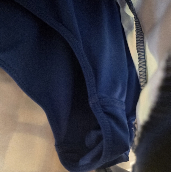 Umbro Women's  Blue Ombre Athletic Shorts Size Medium - Picture 3 of 6